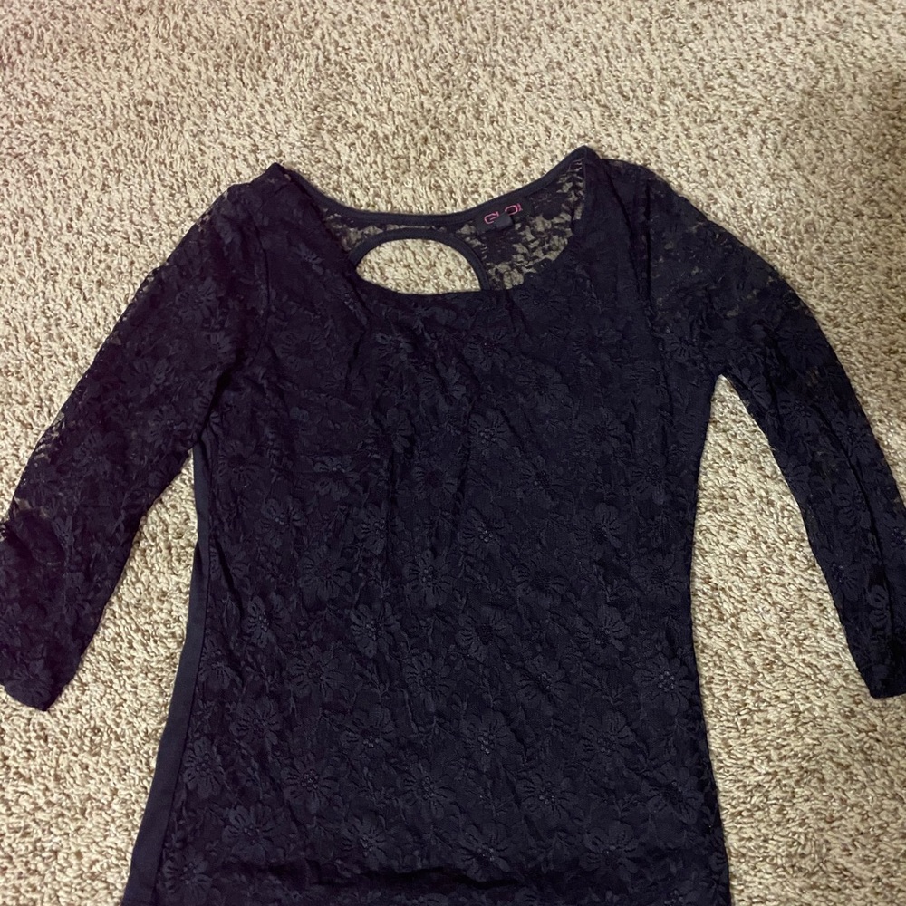 Dressy 3/4 sleeve black shirt